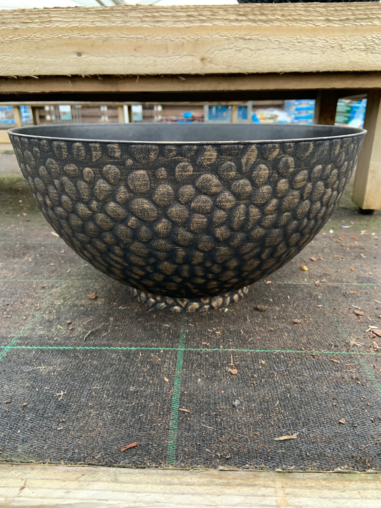 Cathay Bowl - 14” - Gold/Black